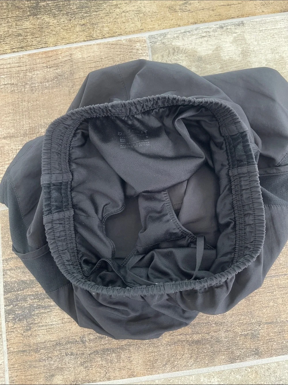 Nike Black Athletic Shorts with Elastic Waist Lined Boys Size Large L